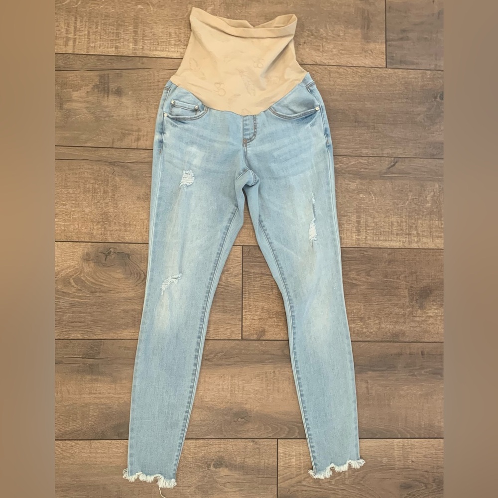 Jessica Simpson Maternity Jeans